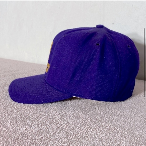 Vintage DeLong Royal Purple Yellow D’Arcy Ranch Golf Club Embroidered Logo 7 3/8 - Picture 4 of 11